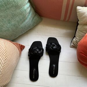 Marc Fisher Sandals Size 9 NWOT